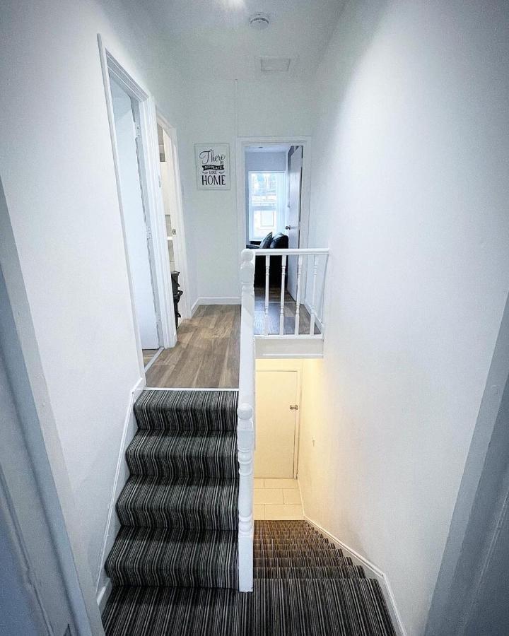 Ak Serviced Apartments - Exclusive Two-Bedroom Apartment Cardiff Eksteriør billede
